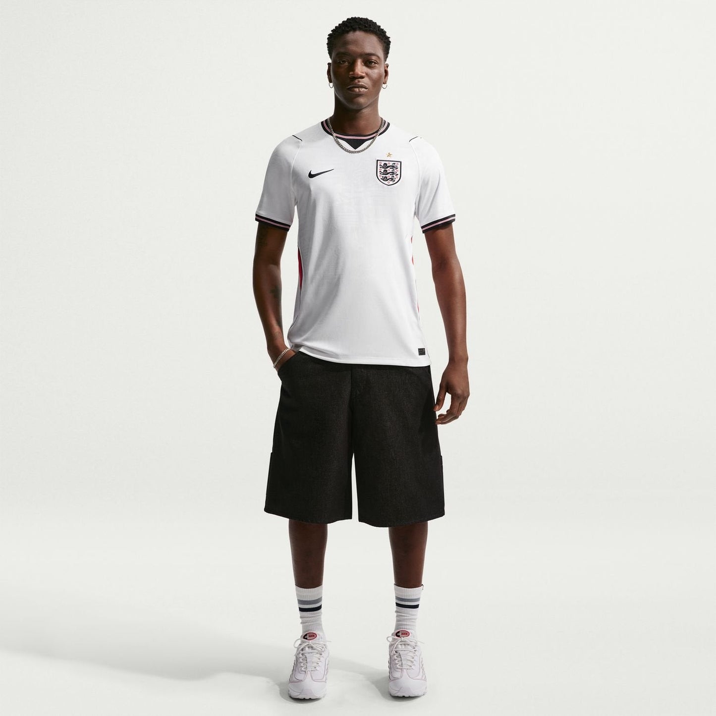 England 2026 Home Jersey - Men s Official Team Jersey Sports Fan Apparel